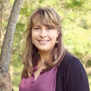 Meet your Posher, Roxanne